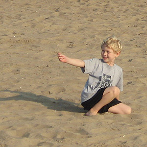 Dante playing in the sand