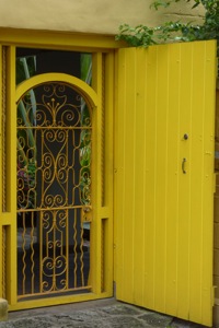 A door to an old house in rural Taiwan