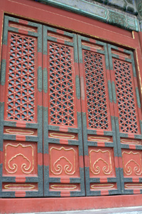 A door to an old house in rural Taiwan