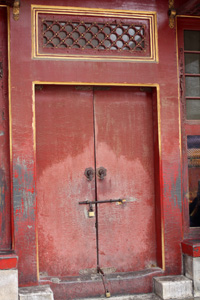 A door in a Qing Dynasty building in Beijing