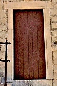 A door in Split