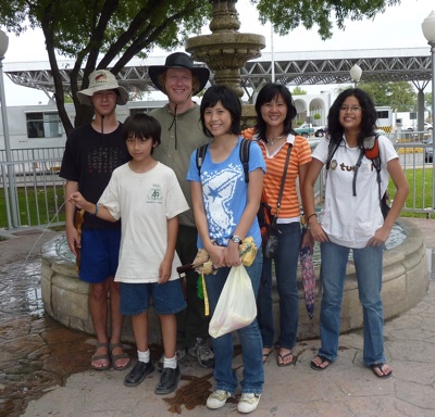 the family at Ciudad Acuna