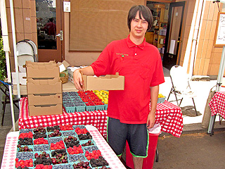 Farmers' Market berries