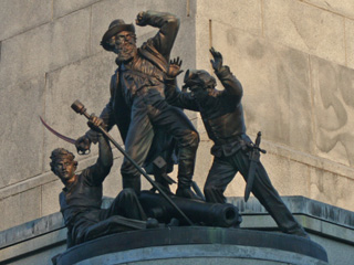 Statue at Lincoln's Tomb