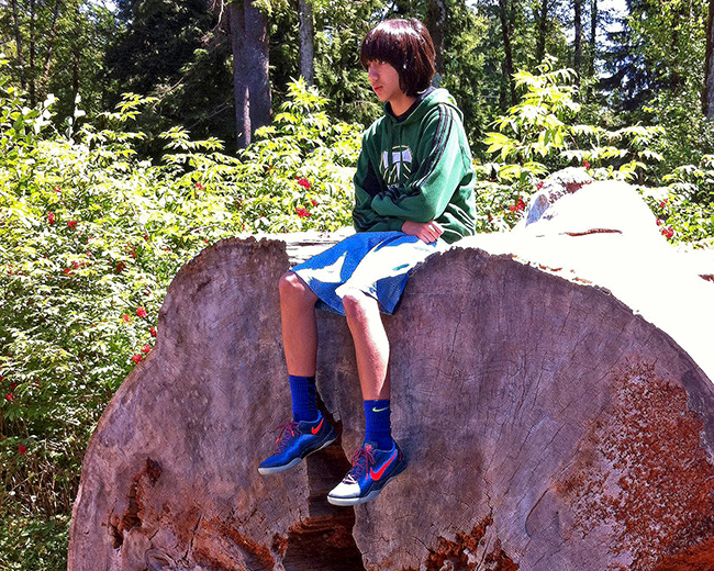 Arthur on a log of enormous size