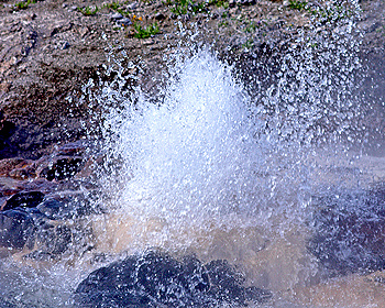 Small geyser splashing