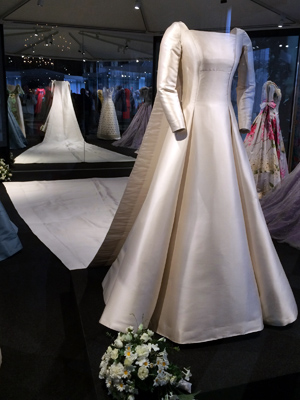 Dresses for Queen Margrethe II in Frederiksborg Slot — Hillerød, Denmark. 丹麥皇后瑪格麗特二世的服飾-希勒洛 (菲特烈堡)