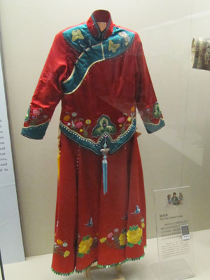 Xibe ethnic group clothing 錫伯族服裝