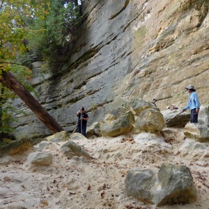 Sebastian and Arthur in Saint Louis Canyon