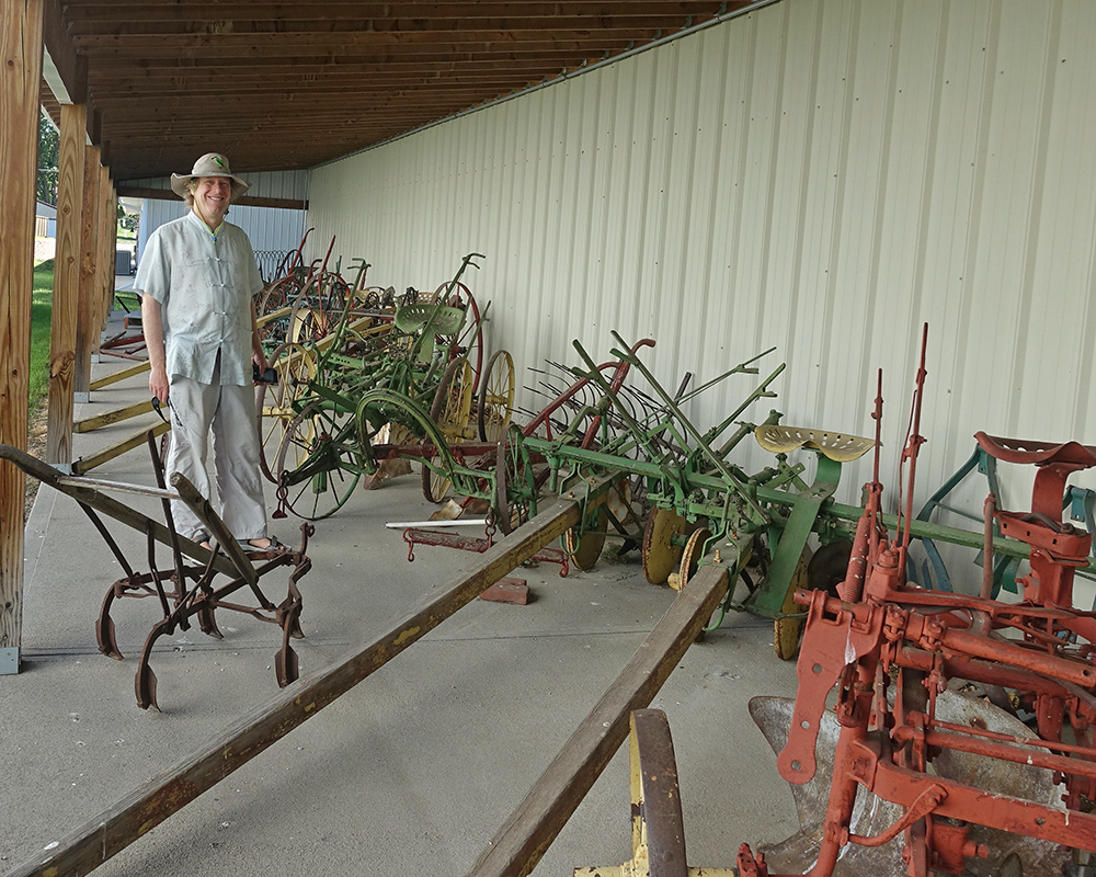 St Paul Farming Equipment