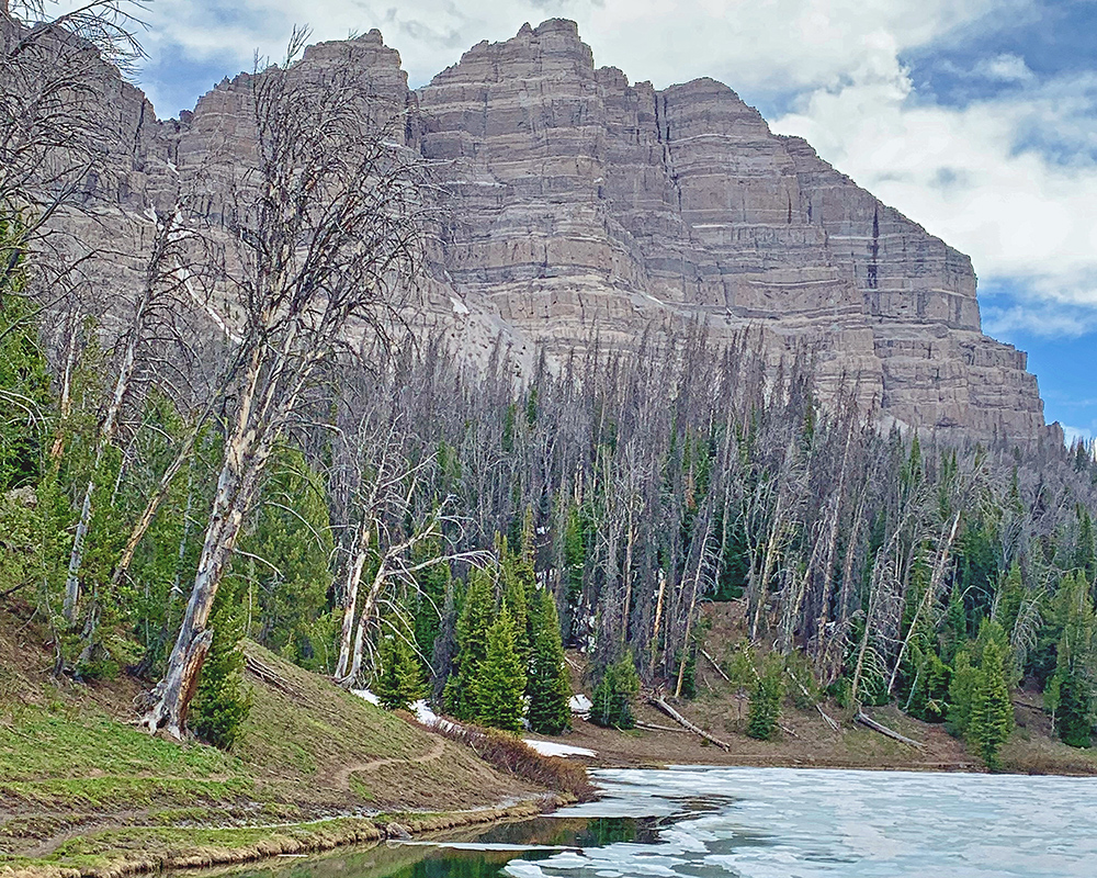 Wind River Lake at 9500ft 2900m 