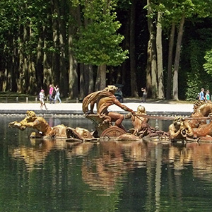 The roof of the chapel in Versailles