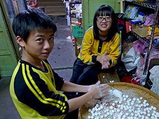 A photo from ChunChih's December 2010 visit to Taiwan